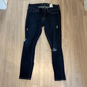 Hollister Dark Wash Distressed Cropped Jeggings Size 9/29